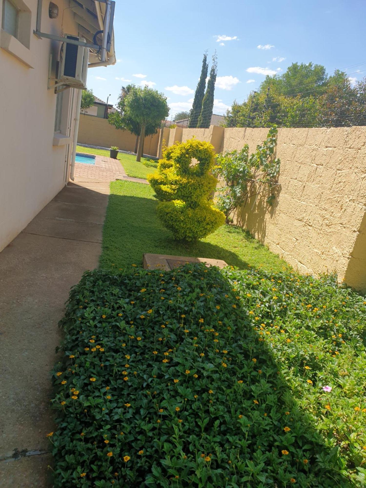Strand Meadows B&B Gaborone Exteriér fotografie