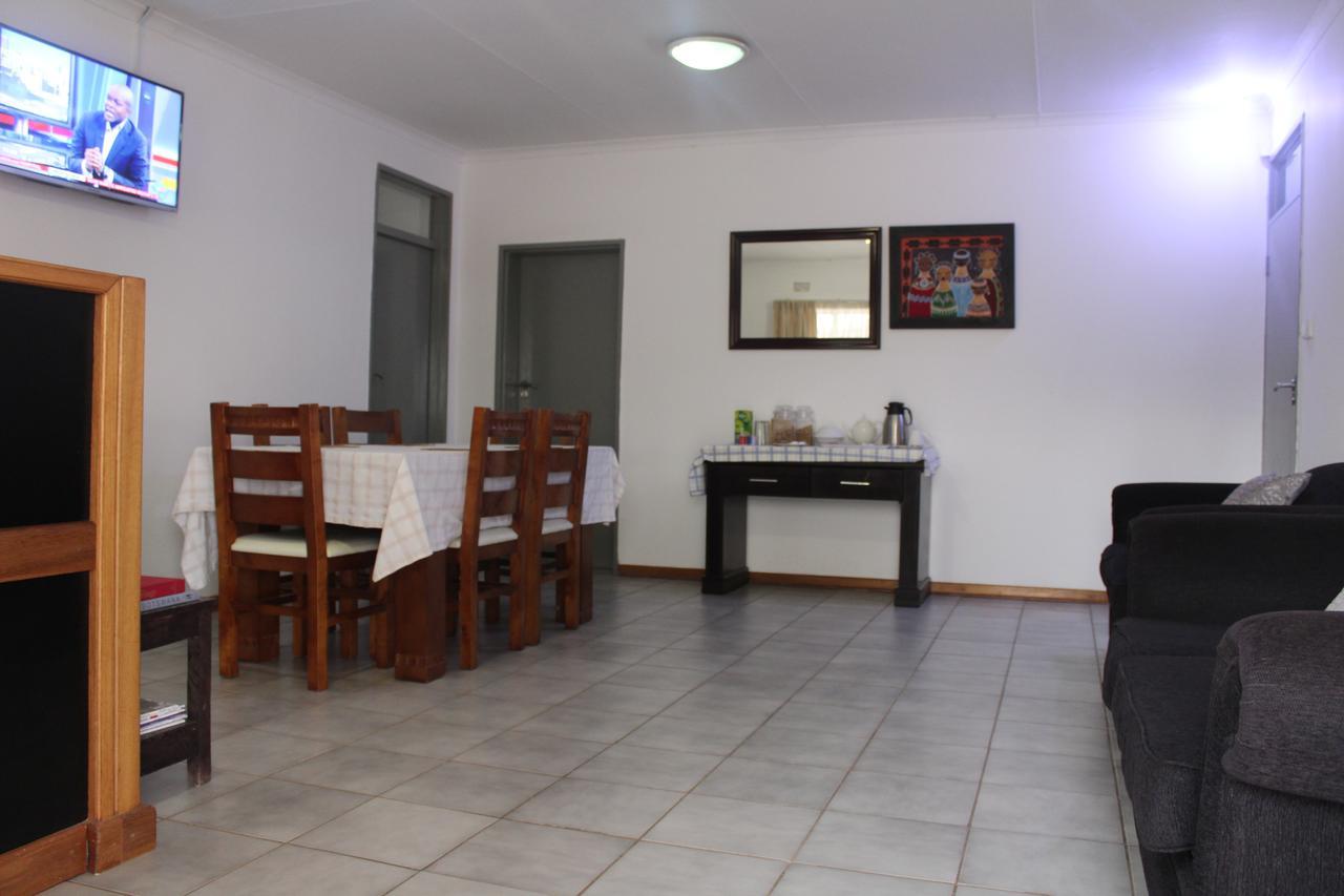 Strand Meadows B&B Gaborone Exteriér fotografie